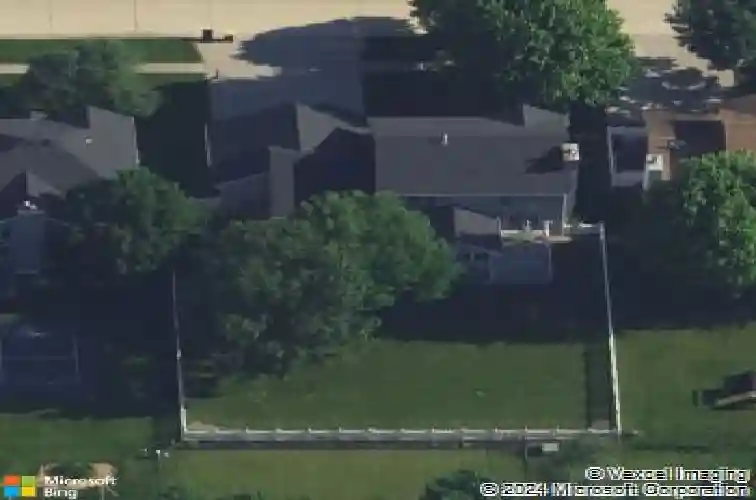 1097 milstead dr, hiawatha,  IA 52233