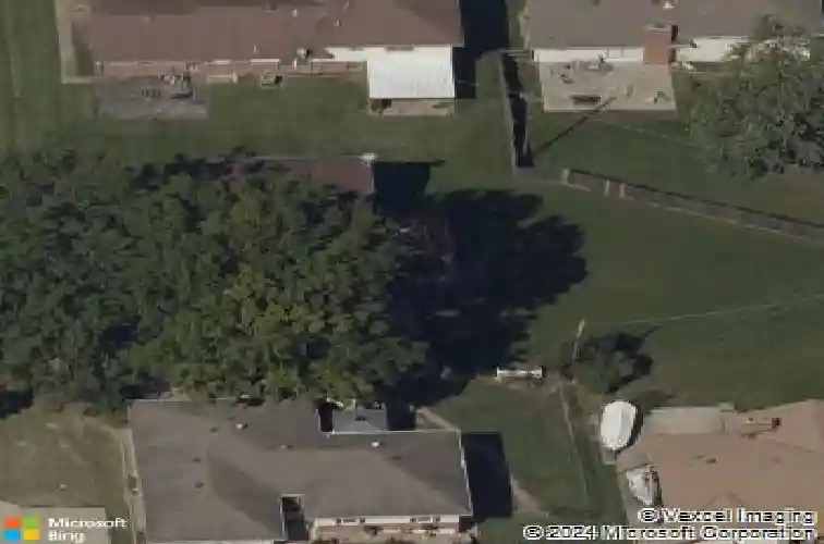 4931 n flora ave, kansas city,  MO 64118