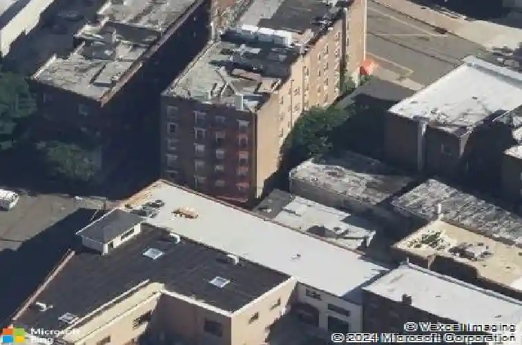 10 hilliard ave, edgewater,  NJ 07020