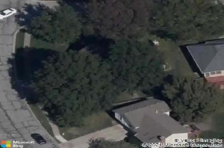 613 se brentwood dr, lees summit,  MO 64063