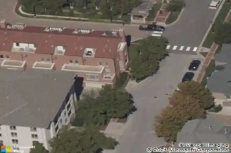 4930 central st, kansas city,  MO 64112