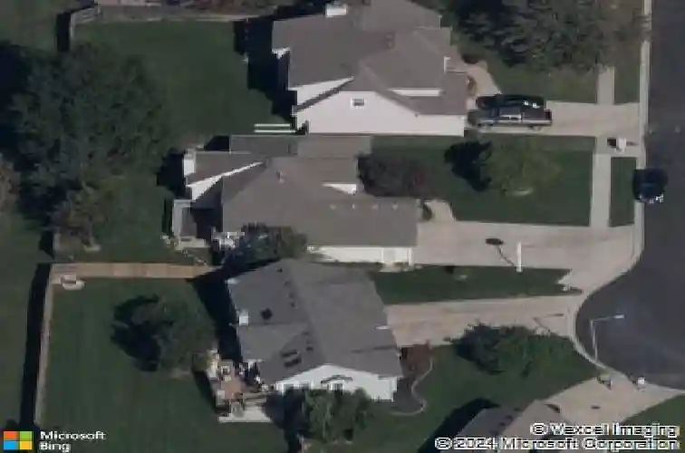 908 ne kenwood dr, lees summit,  MO 64064