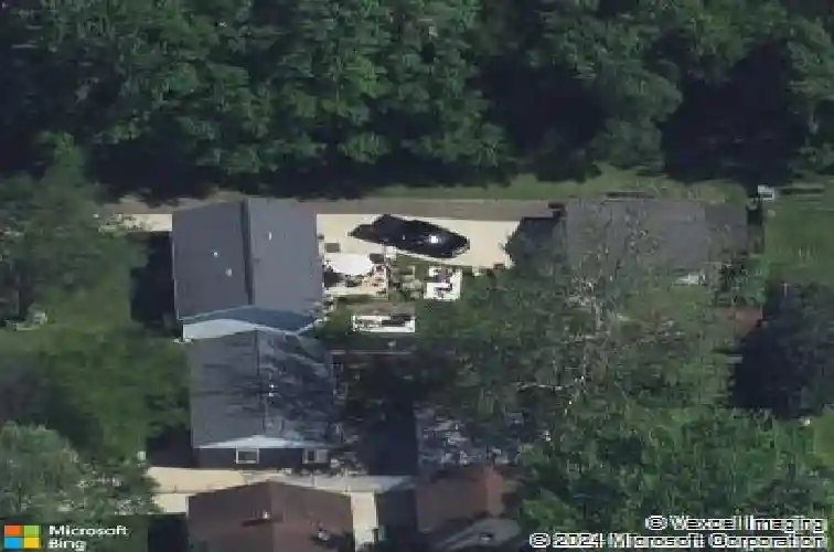 3755 h ave ne, cedar rapids,  IA 52402