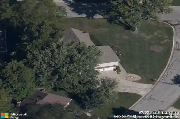 308 se richardson pl, lees summit,  MO 64063