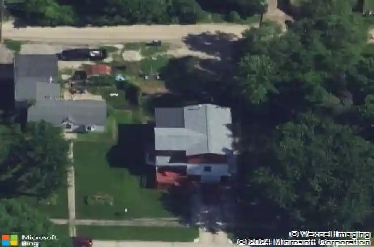 1838 j ave ne, cedar rapids,  IA 52402