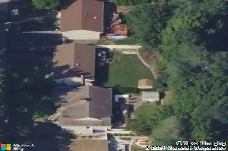 34 sioux ave, oakland,  NJ 07436