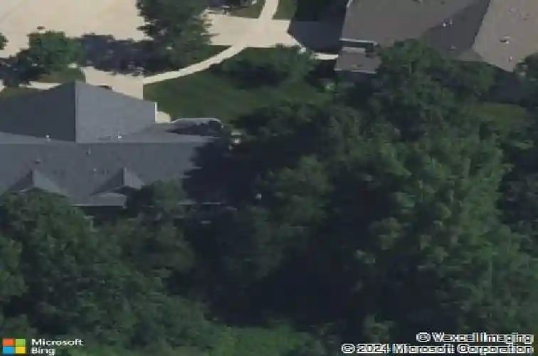 3811 willowbend ct ne, cedar rapids,  IA 52411