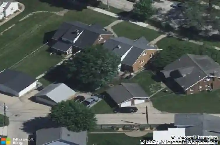 2048 d st sw, cedar rapids,  IA 52404