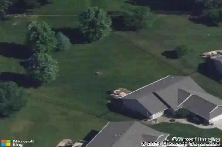 1302 deer run dr ne, cedar rapids,  IA 52402