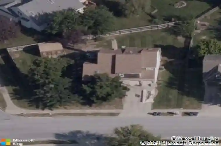 1022 e pineview st, olathe,  KS 66061