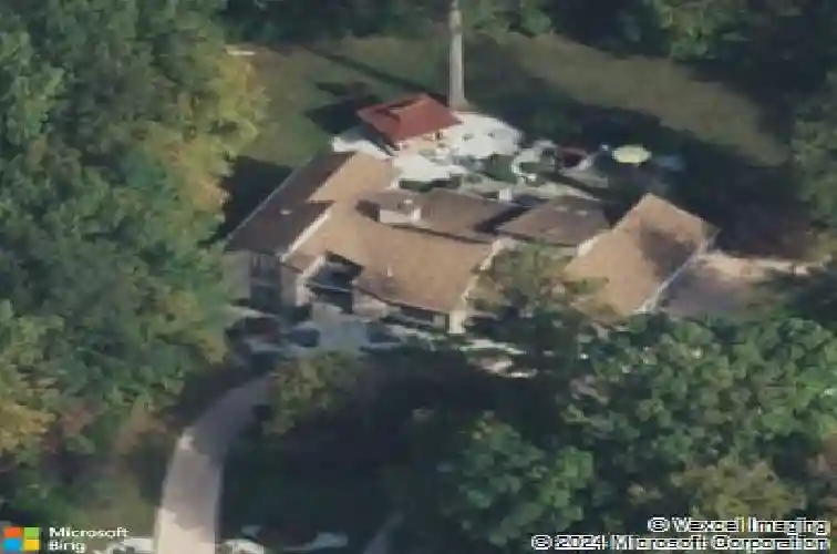 19 adams dr, cresskill,  NJ 07626