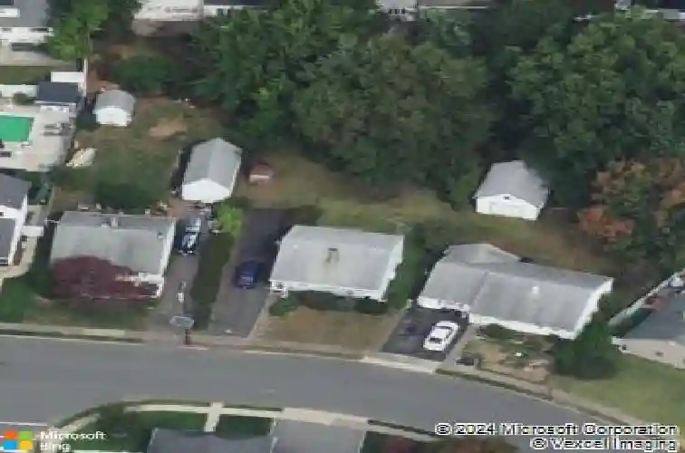 44 hoffman ave, rochelle park,  NJ 07662