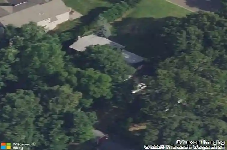 34 4th st, midland park,  NJ 07432