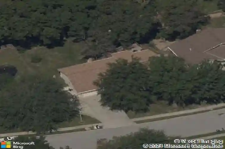 2304 ne 66th st, kansas city,  MO 64118