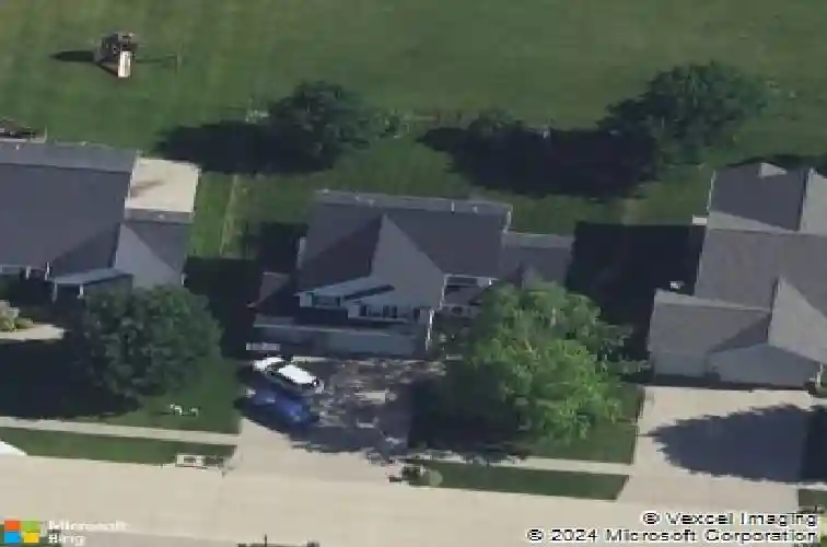 310 teakwood ln ne, cedar rapids,  IA 52402