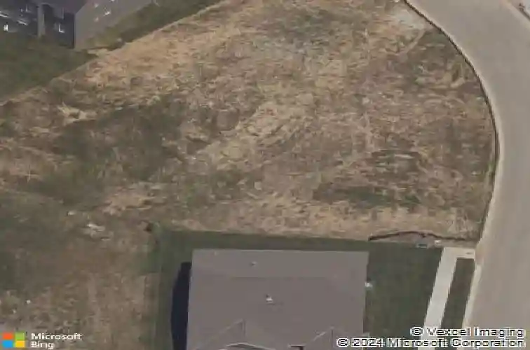 8100 n sycamore ave, kansas city,  MO 64158