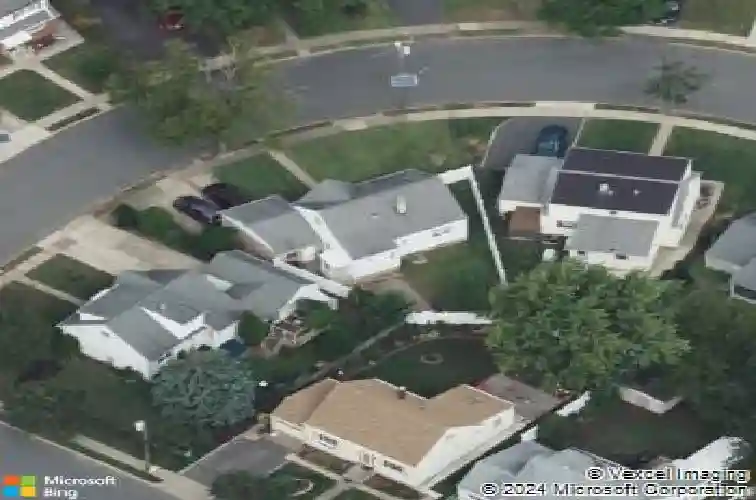 41 schlosser dr, rochelle park,  NJ 07662