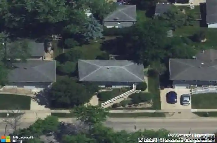 148 33rd ave sw, cedar rapids,  IA 52404