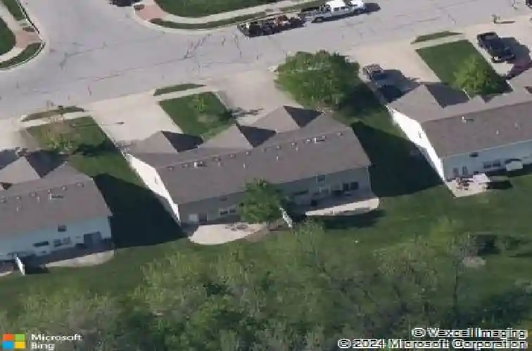 5600 younger dr #5602
                                ,Unit # 5602, columbia,  MO 65201