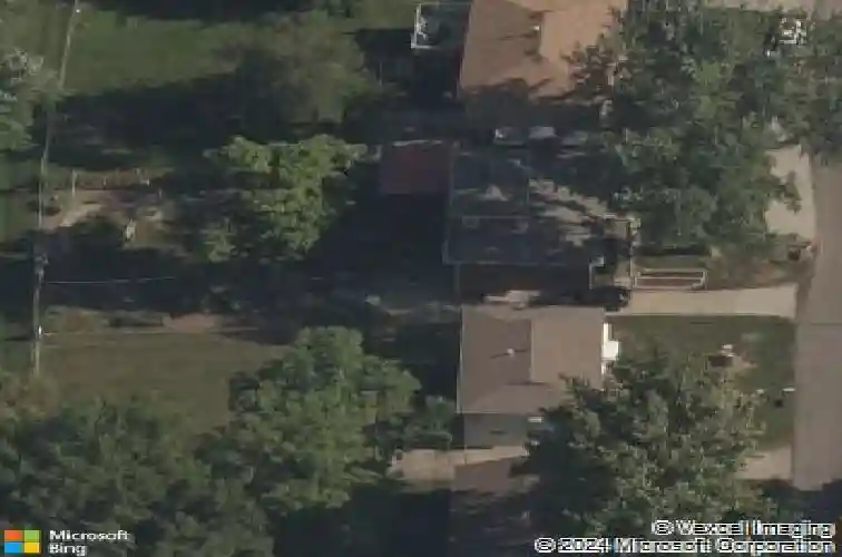 4930 n newton ave, kansas city,  MO 64119