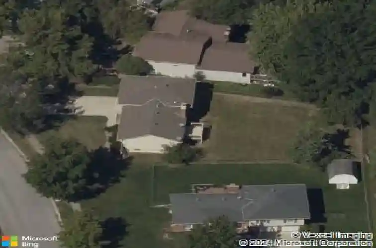 8017 n harrison st, kansas city,  MO 64118