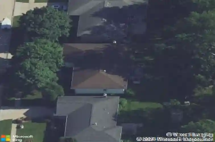 2835 highland dr, marion,  IA 52302