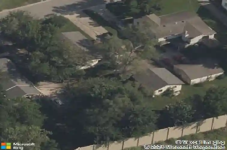 327 e longfellow st, kansas city,  MO 64119