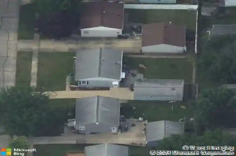 425 elder ln nw, cedar rapids,  IA 52405