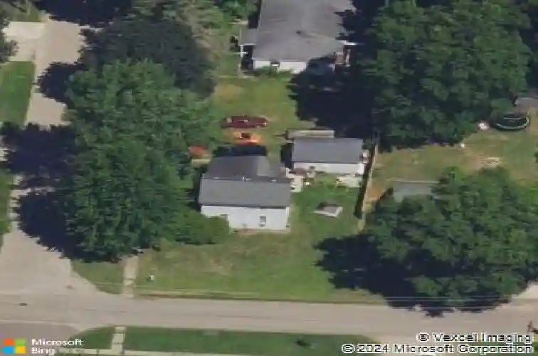 313 s brown st, paw paw,  MI 49079