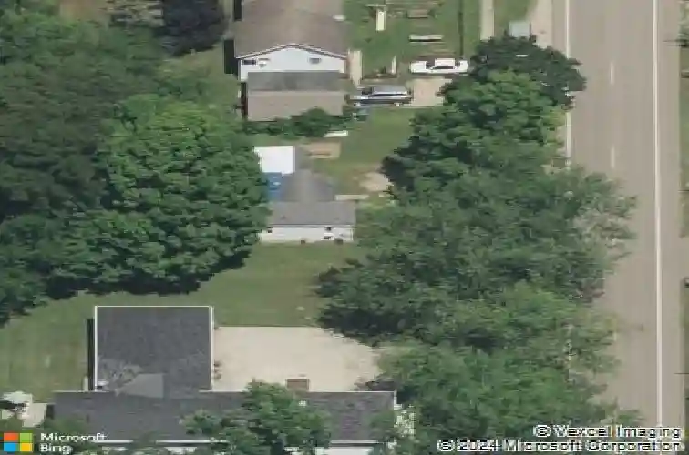 322 s nursery st, lawton,  MI 49065