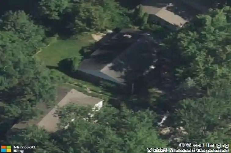 815 lakeview ter, paw paw,  MI 49079