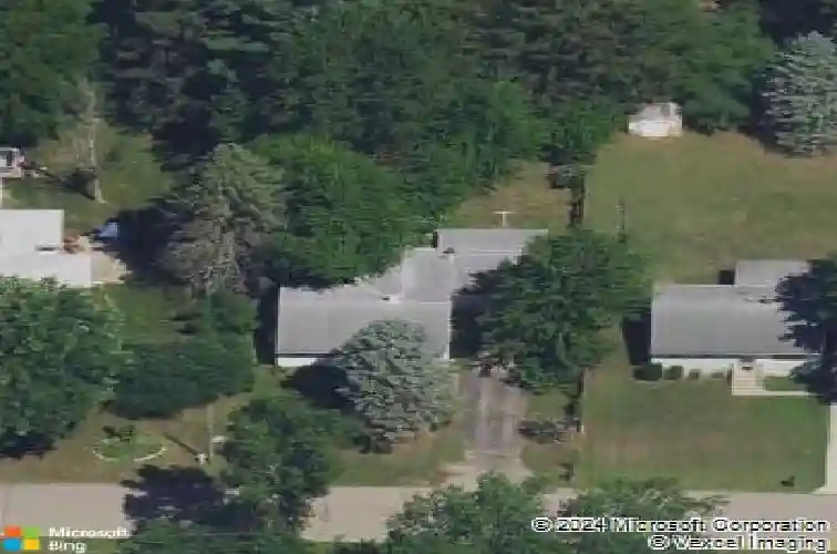 132 lilac st, paw paw,  MI 49079