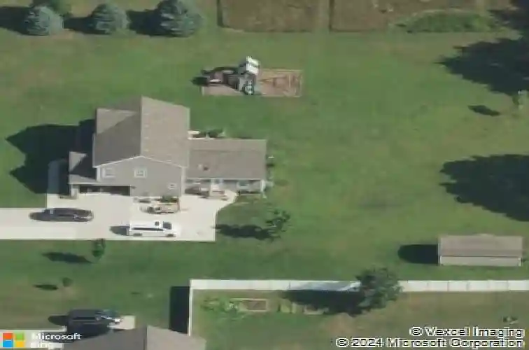 50867 rebecca dr, paw paw,  MI 49079