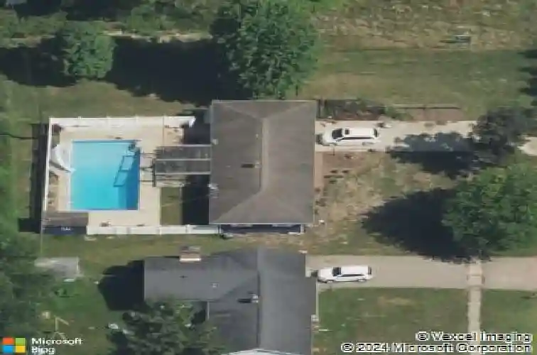 733 hazen st, paw paw,  MI 49079