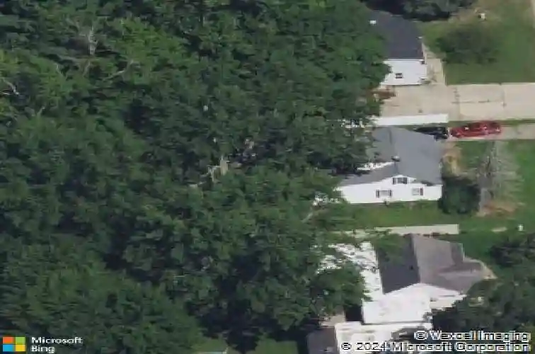 114 s liberty st, paw paw,  MI 49079