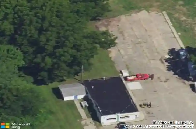 1011 e michigan ave, paw paw,  MI 49079