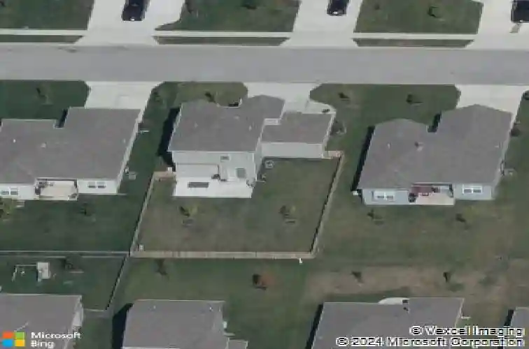 916 se auburn ct, blue springs,  MO 64014