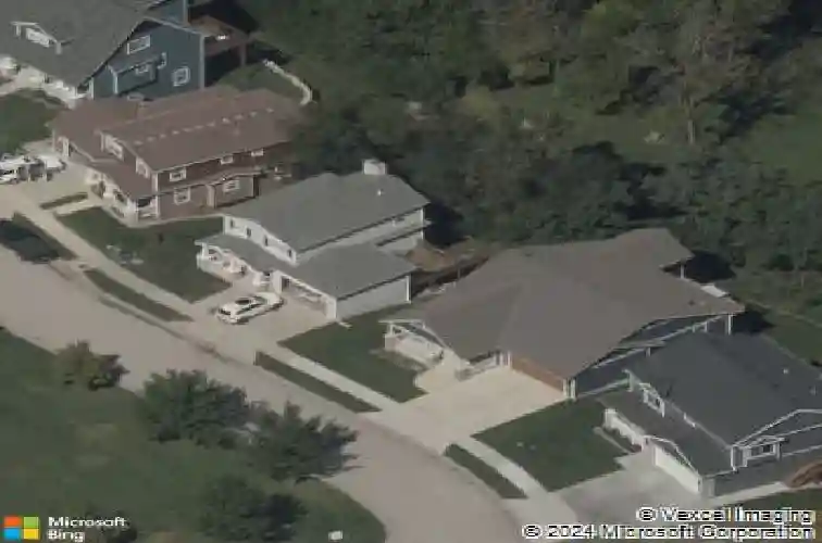 3733 thompson cir, kansas city,  KS 66103