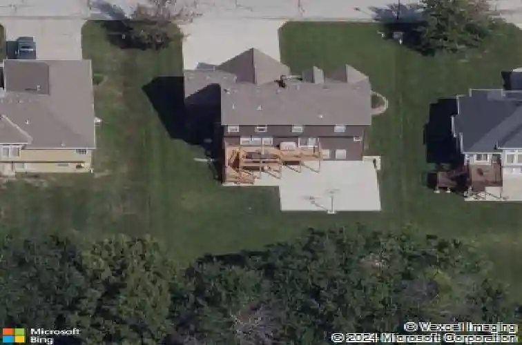12213 clubhouse dr, kansas city,  KS 66109