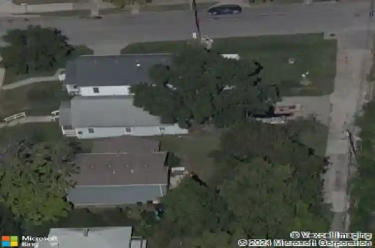 69 n valley st, kansas city,  KS 66102