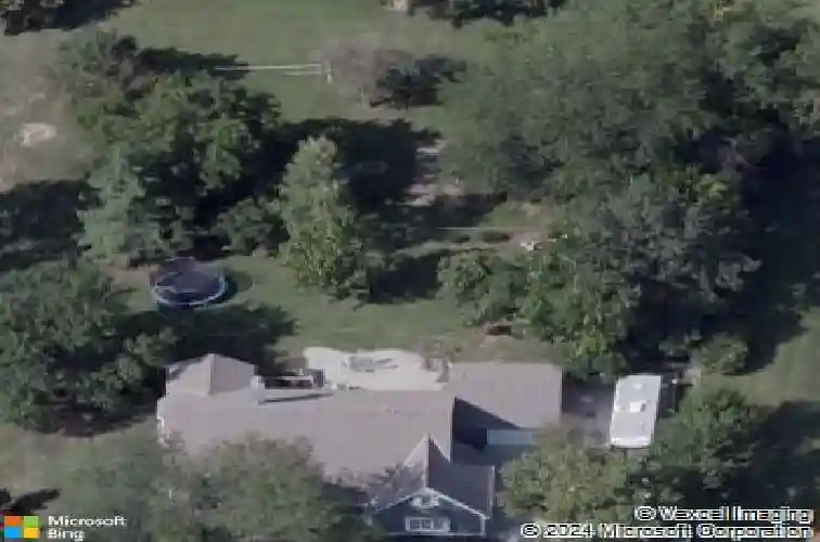 13800 grove ave, bonner springs,  KS 66012