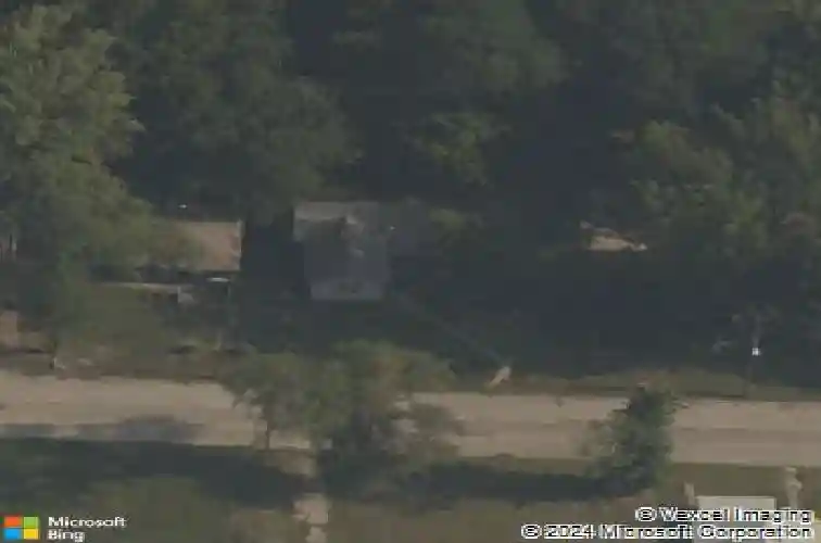 2704 cleveland ave, kansas city,  KS 66104