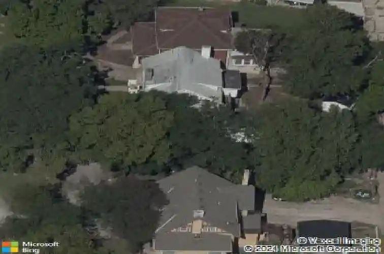 3 mcgrew grv, kansas city,  KS 66101