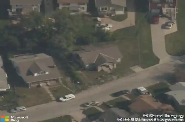 2222 hickam dr, kansas city,  KS 66104