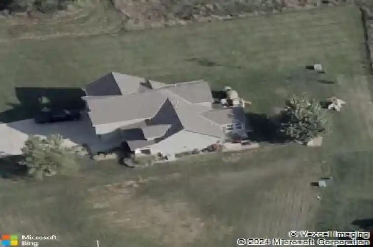 13317 davis ave, bonner springs,  KS 66012