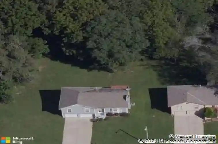 8704 cleveland ave, kansas city,  KS 66109