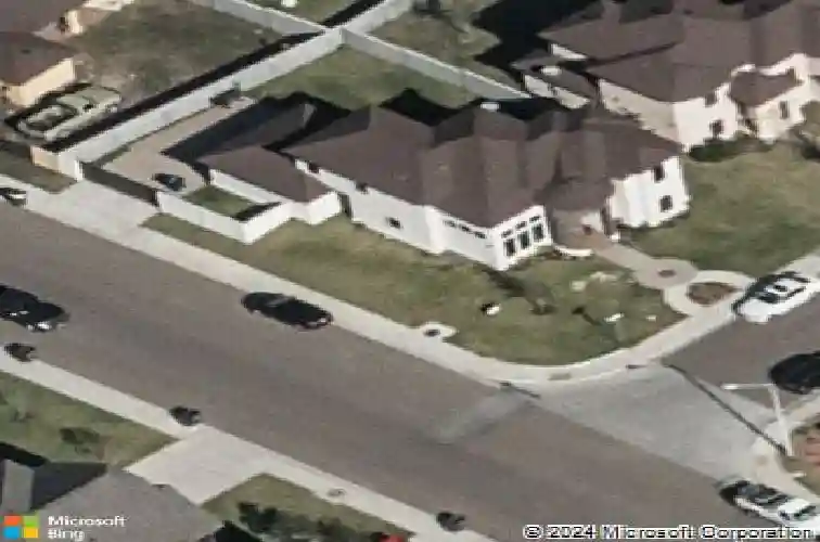 102 foxtail dr, laredo,  TX 78045