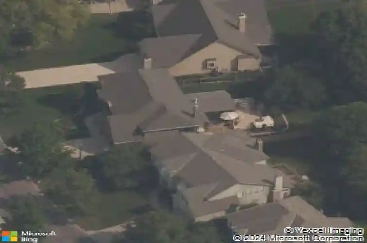 5420 w 132nd ter, leawood,  KS 66209