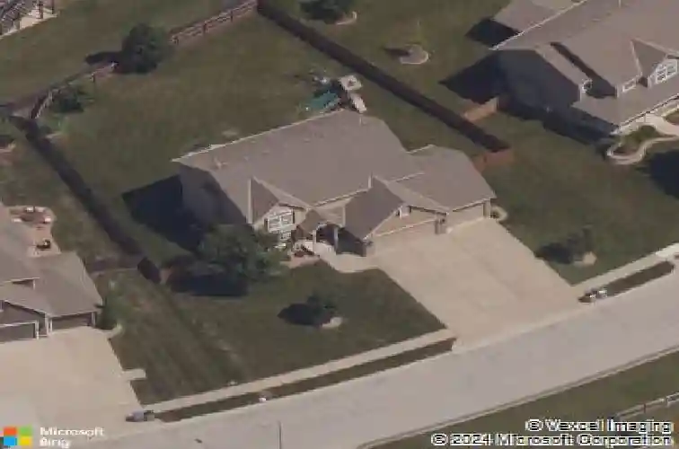 110 s eastglen dr, raymore,  MO 64083