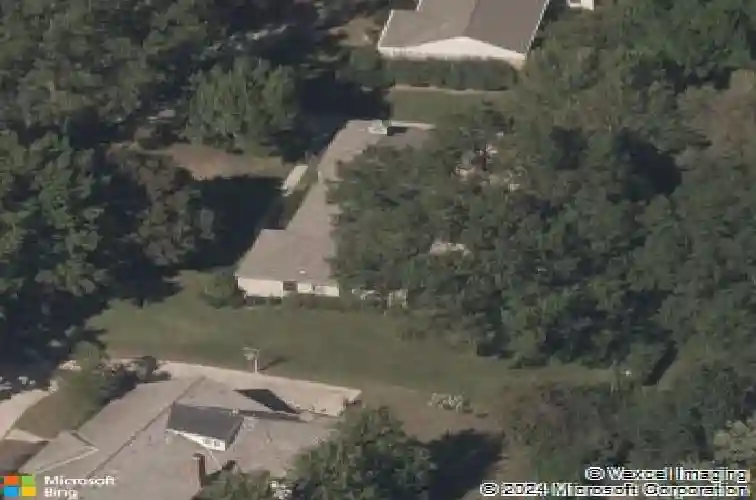 9715 sagamore rd, leawood,  KS 66206